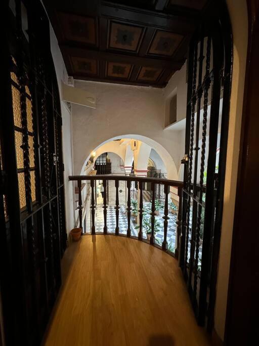 Apartamento Patio Sevillano Frente Catedral المظهر الخارجي الصورة