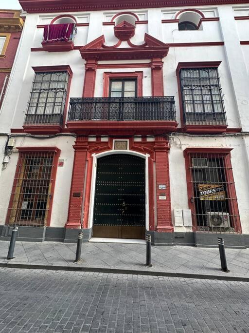 Apartamento Patio Sevillano Frente Catedral المظهر الخارجي الصورة